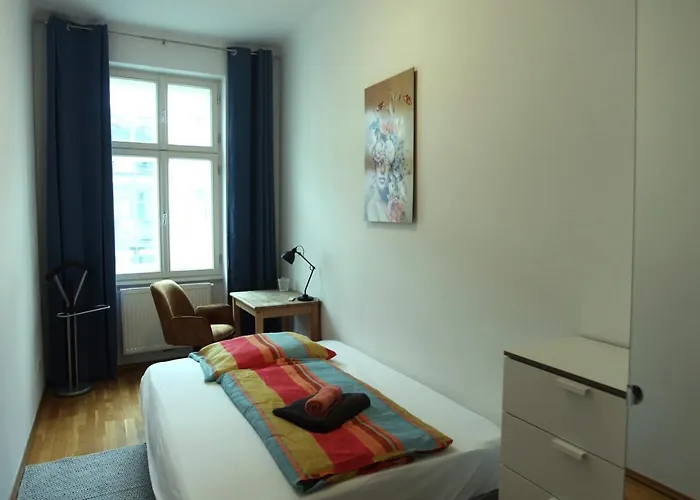 Casa Nostra - Ruhig & Zentral Wohnen Am Augarten *